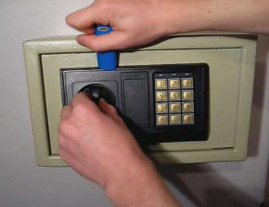 永川24小时上门开锁公司