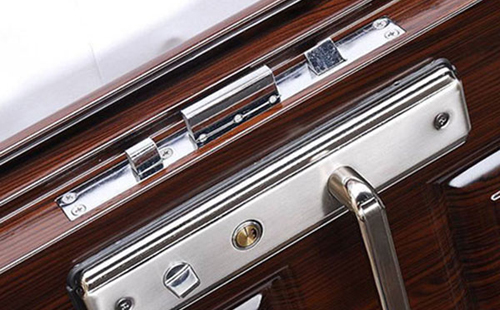 永川24小时上门开锁公司